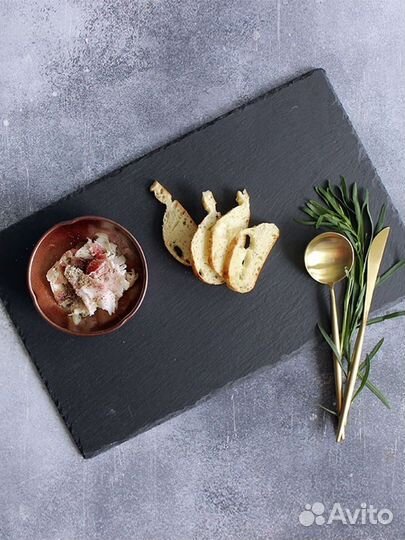 Сланцевая доска для подачи блюд