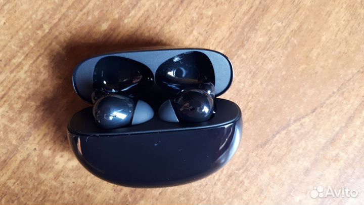 Беспроводные наушники