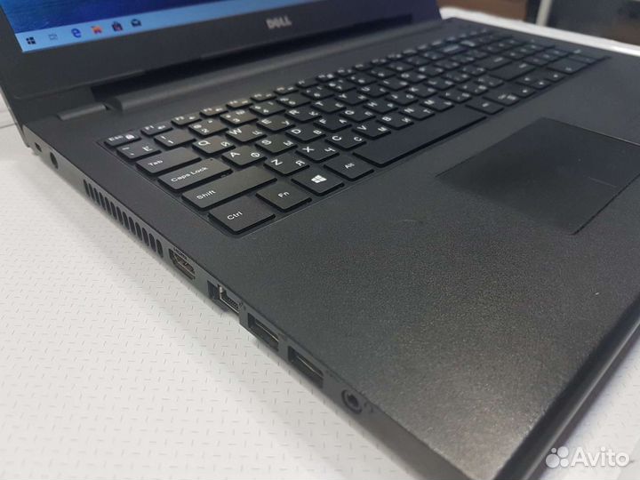 Ноутбук Dell 3521 AMD A6-6310