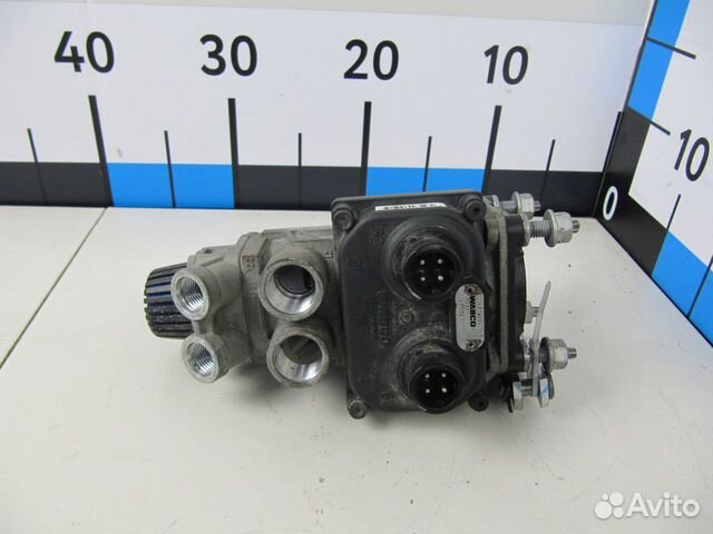 Кран тормозной главный Mercedes Benz Actros MP2