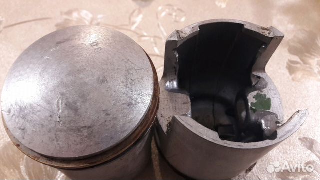 Цилиндр иж юпитер. Поршни водянка. Поршень иж юпитер 5 водянка. Цилиндр юпитер водянка. Поршневая иж юнкер.