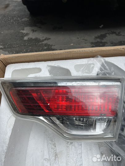 Задние фонари на toyota Highlander