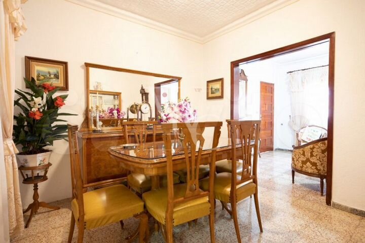 Дом 230 м² на участке 183 м² (Испания)