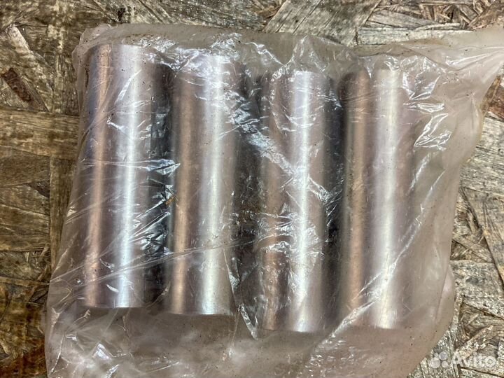 Комплект поршневой ваз 21083 82,8 (С)