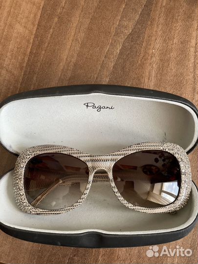 Солнцезащитные очки женские