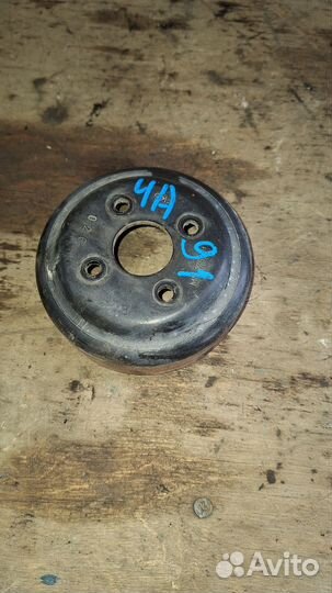 Шкиф на помпу 4А91 митцубиси