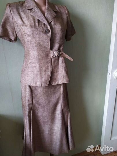 Костюм женский