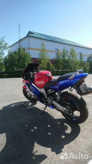 Мотоцикл Honda CBR 600F