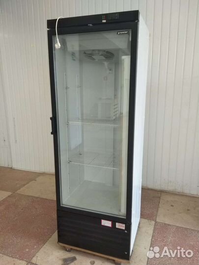 Холодильник(витрина)