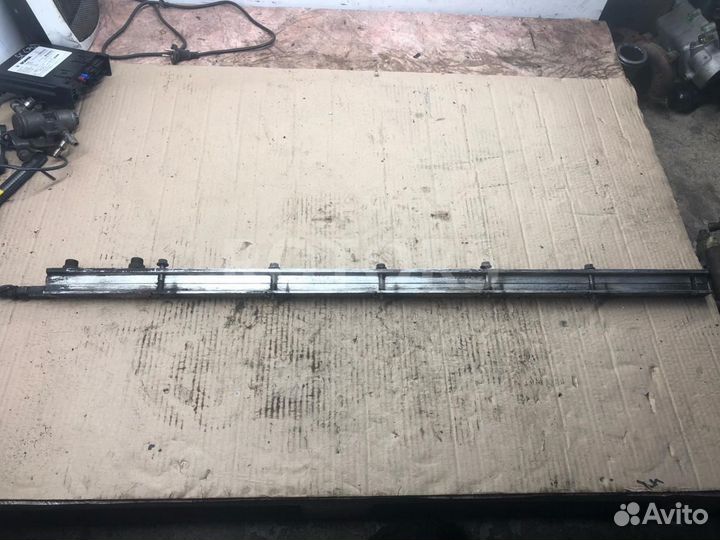 Топливная рампа Scania R 5 2008 1864753