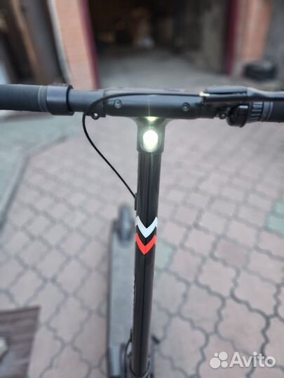 Электросамокат midway i max