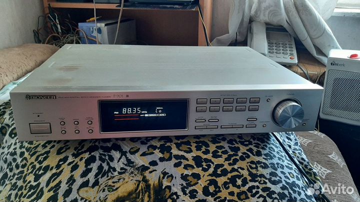 Тюнеp Pioneer F-701 Made in Japan