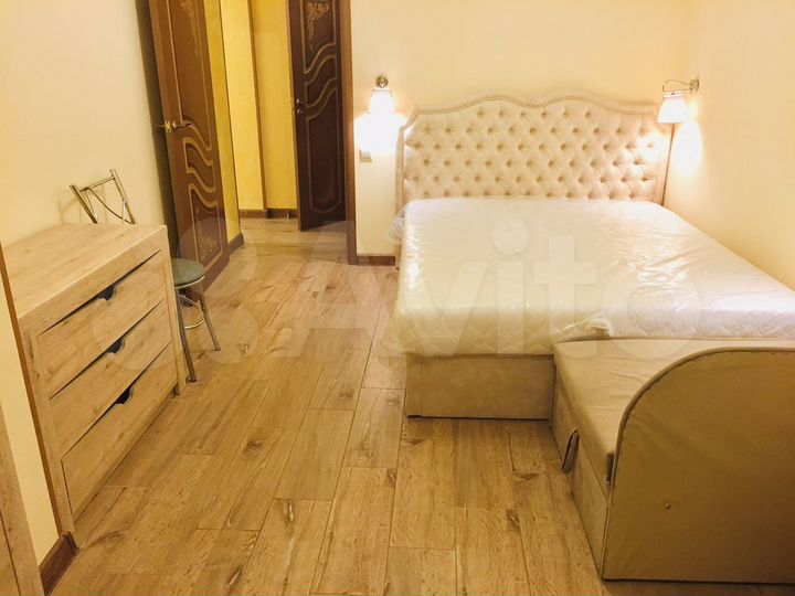 2-к. квартира, 45 м², 10/10 эт.