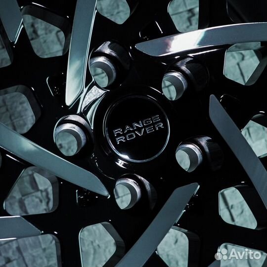 Кованые диски R22 5x120