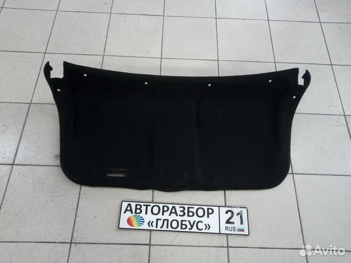 Обшивка крышки багажника Nissan Almera G15