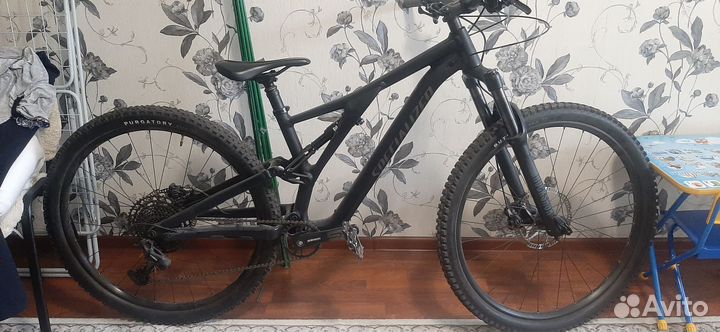 Велосипед specialized stumpjumper alloy 29