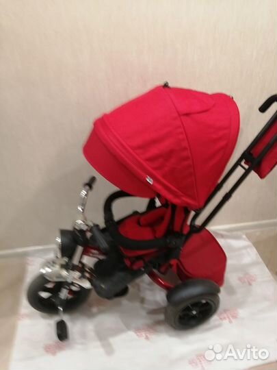 Детский трехколесный велосипед с ручкой Chopper