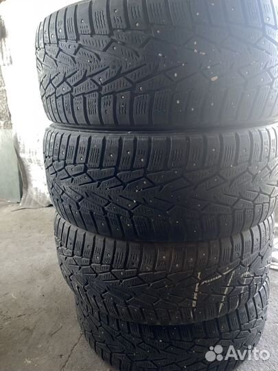 Nokian Tyres Hakkapeliitta 7 225/55 R17