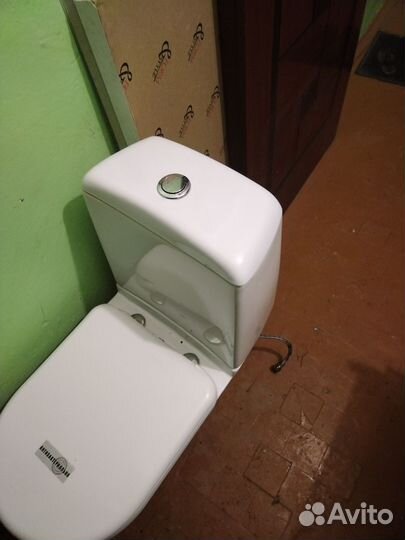 Бачок для унитаза бу