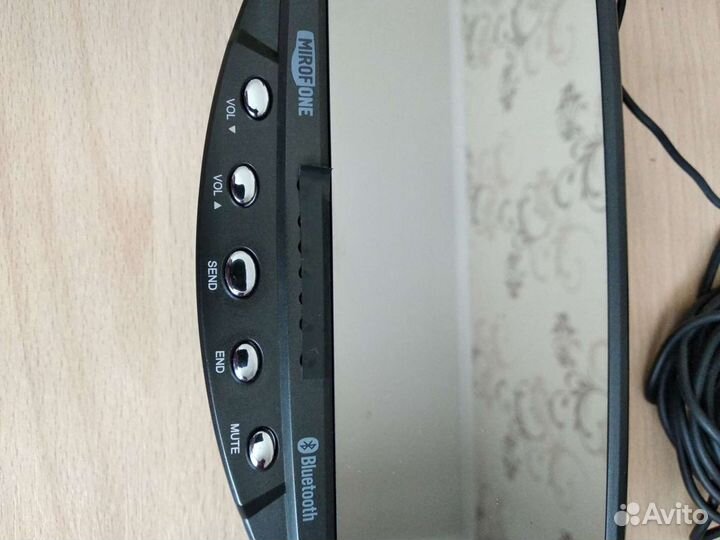 Зеркало с блутуз и Держатель для пиджака