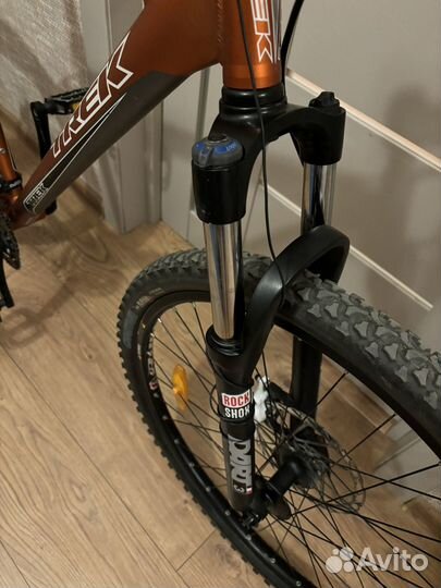 Trek 6300 (rock shox, shimano deore)