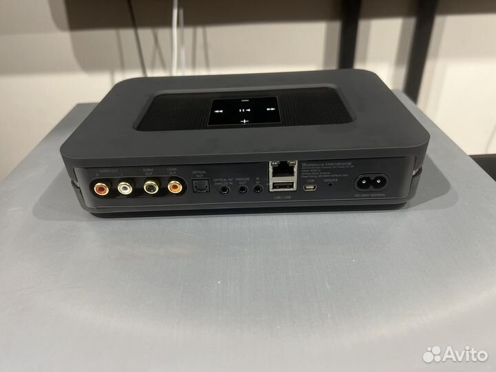 Bluesound Node 2i универсальный сетевой медиаплеер