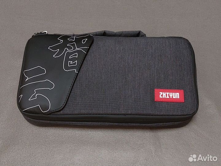 Стабилизатор Zhiyun smooth 5