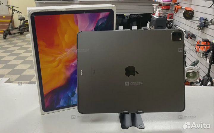 Планшет Apple iPad Pro 12.9 (2020) 128Gb Wi-Fi + C