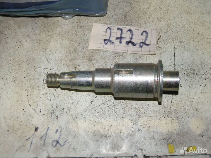 Вал шестерни ведомой тнвд