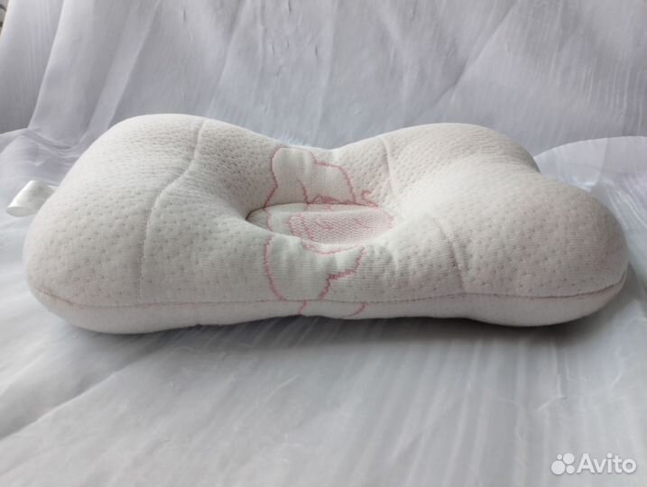Подушка ортопедическая для новорожденных малышей