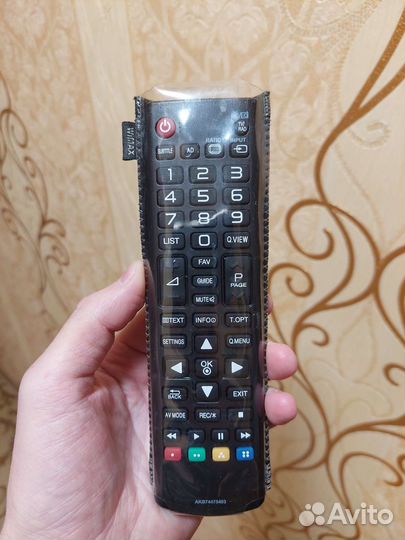 Телевизор LG 32LB561V