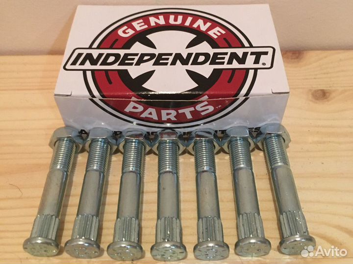 Центральный болт для скейтборда Independent