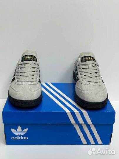 Кроссовки adidas spezial