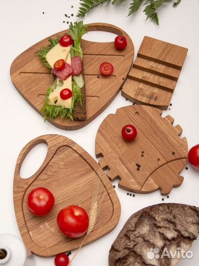 Набор разделочных досок на подставке из дуба