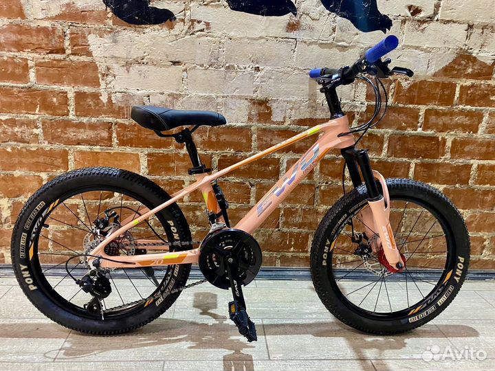 Детский велосипед на 5-7 лет новый