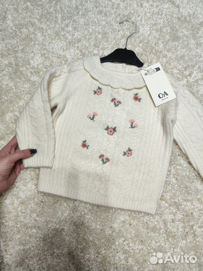 Свитер с вышивкой C&A Германия