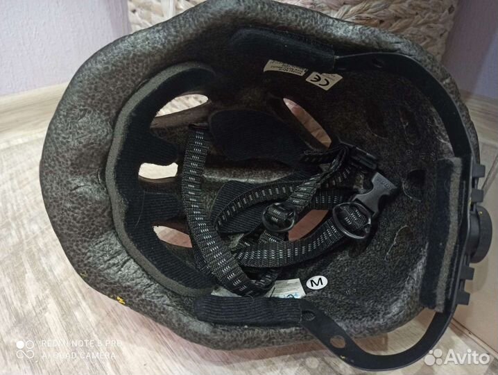 Шлем велосипедный reaction