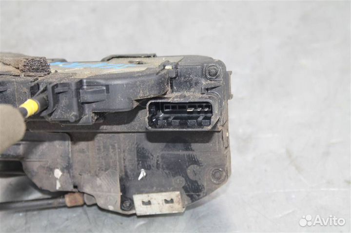 Замок двери передней правой Nissan Sentra B17