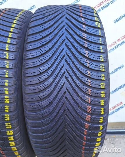 Michelin Alpin 5 215/55 R17 98V