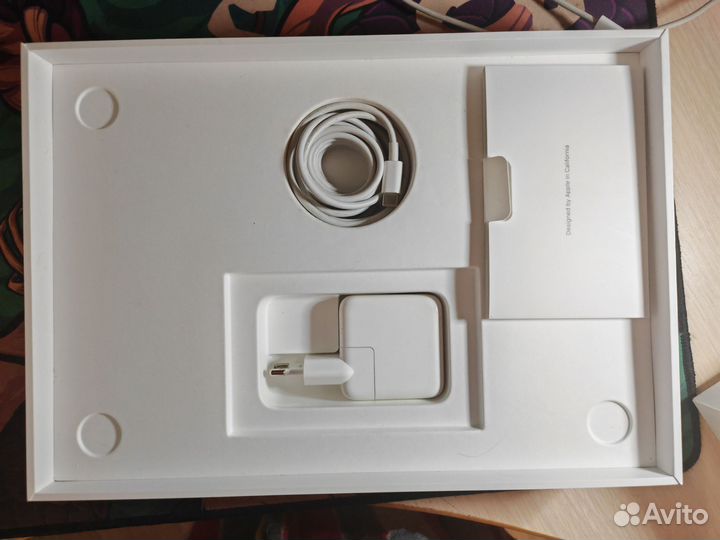 Apple Macbook Air 13 2020 M1 16gb 256 97% АКБ