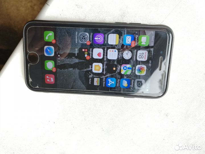 iPhone SE (2020), 64 ГБ