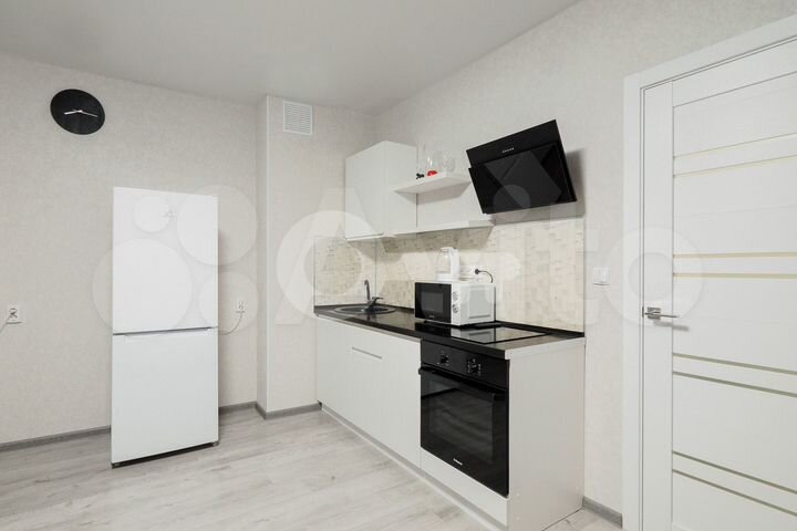 1-к. квартира, 30 м², 12/23 эт.