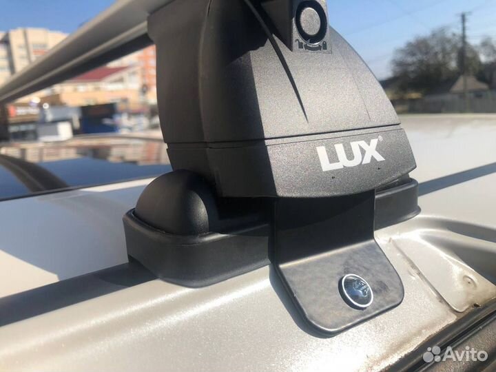 Багажник на крышу аэродинамика Toyota Alphard