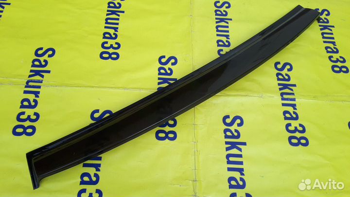 Спойлер на заднее стекло Toyota Chaser 100