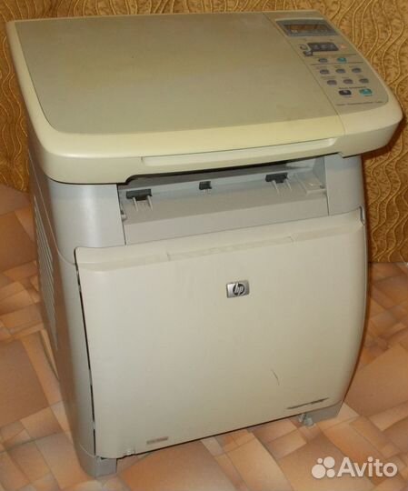 Цветной лазерный мфу HP Color LaserJet CM1015