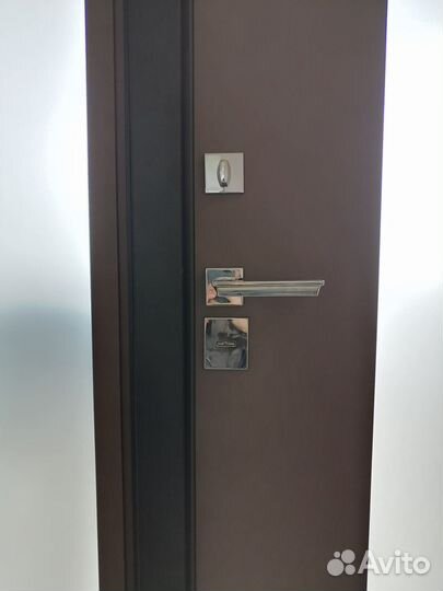 Дверь входная с терморазрывом