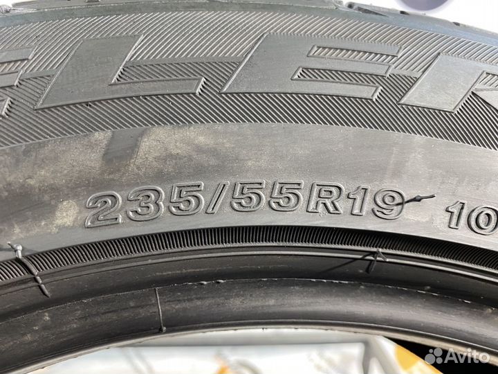 Bridgestone Dueler H/P Sport 235/55 R19 102T