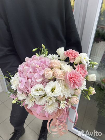 Сборная коробка с гортензией