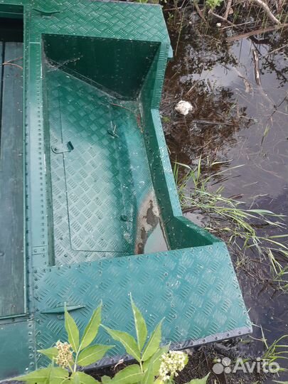 Продам катер Днепр