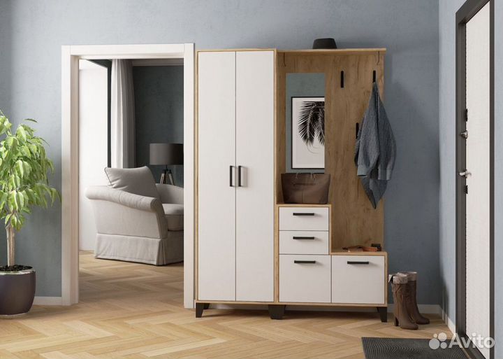 Прихожая витра